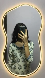 Luxury Miroor Selfie girl photo editing