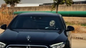 Girl mersedes car ai video